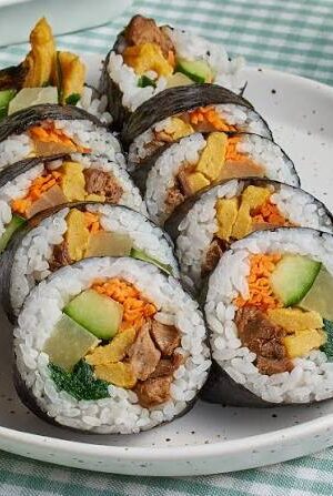 Kimbap Ú Béo – Hành Trình Từ Món Ăn Vặt Đến Thương Hiệu Được Yêu Thích